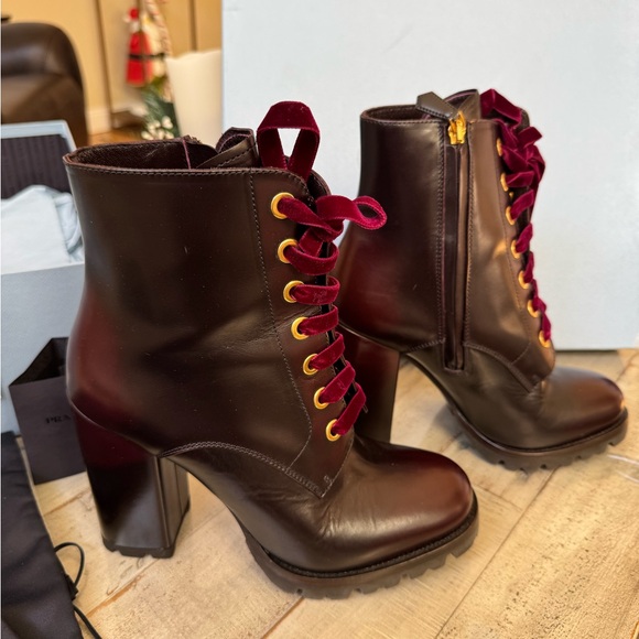 Prada π« Boots π« - Picture 3 of 12